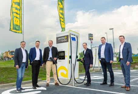 REWE Group Österreich setzt auf High Power Charging von SMATRICS