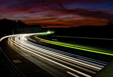 EU beschließt Ladeinfrastrukturausbau für E-Mobilität 2026