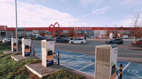 BAUHAUS öffentliches Laden